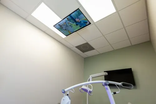 Kind Dental Care office tour - welcoming office environment